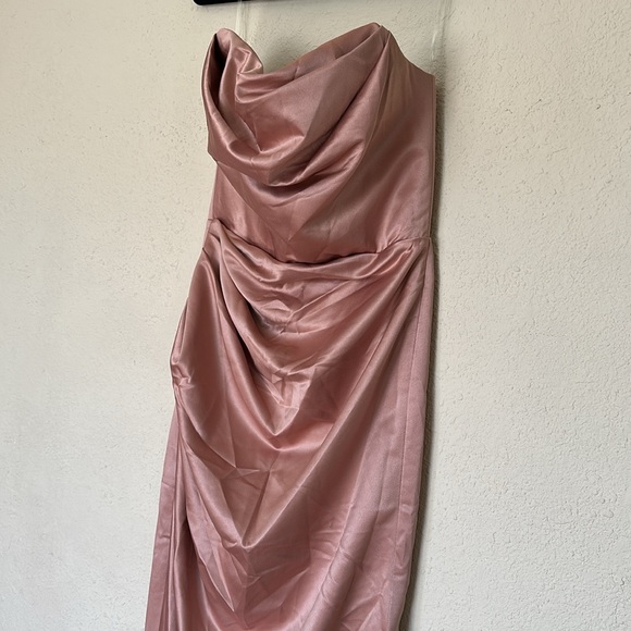House of CB Adrienne‎ Blush Satin Strapless Gown size M - Picture 6 of 9